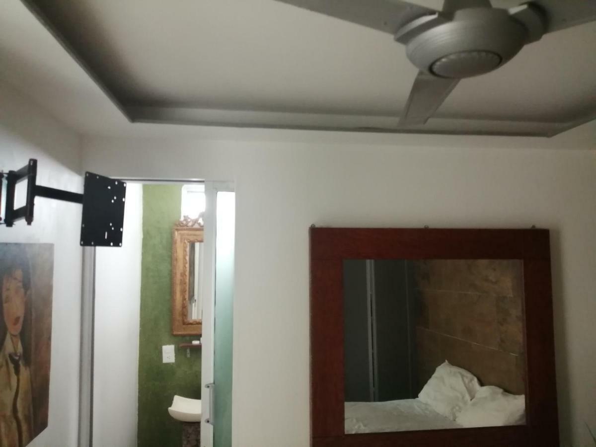 Pule Pule Hostal Boutique Guadalajara Esterno foto