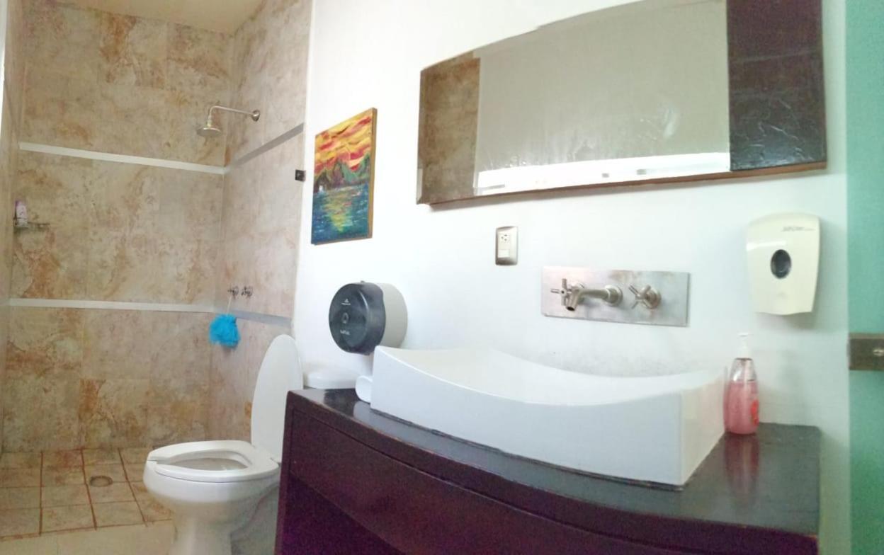 Pule Pule Hostal Boutique Guadalajara Esterno foto